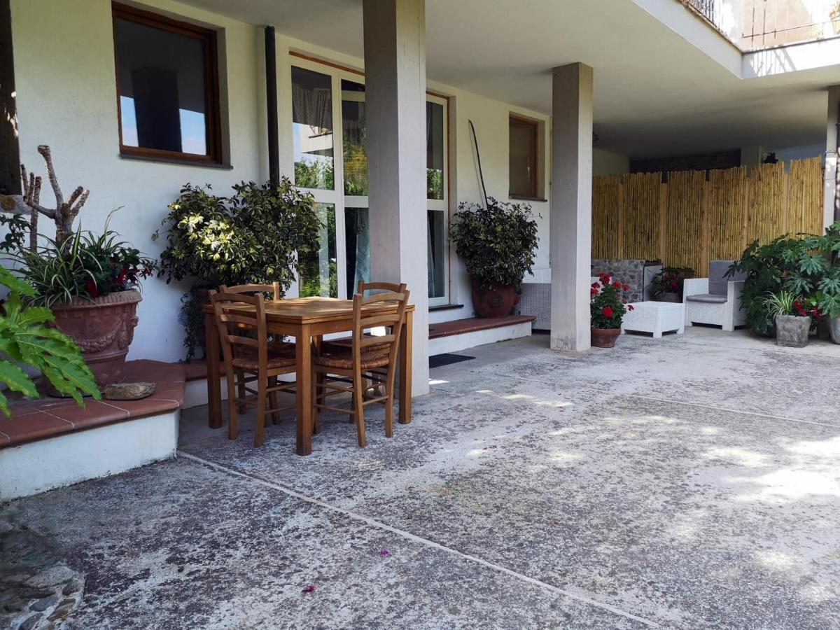 Villa Parte Di Casa Con Giardino E Piscina Pietrasanta Exterior foto
