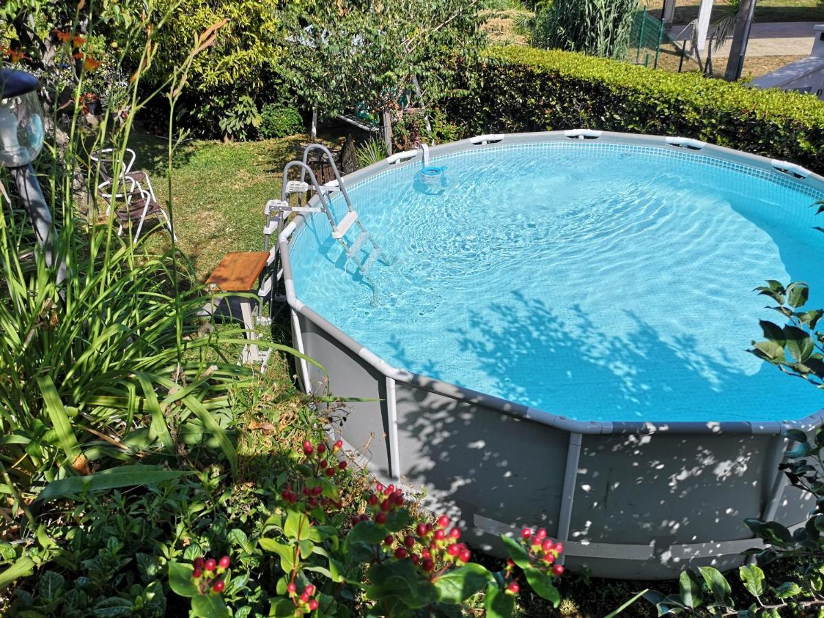 Villa Parte Di Casa Con Giardino E Piscina Pietrasanta Exterior foto